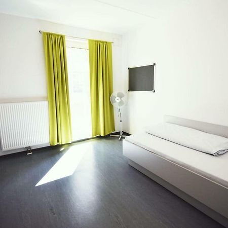 Campus-Gastehaus Aparthotel Mannheim Buitenkant foto