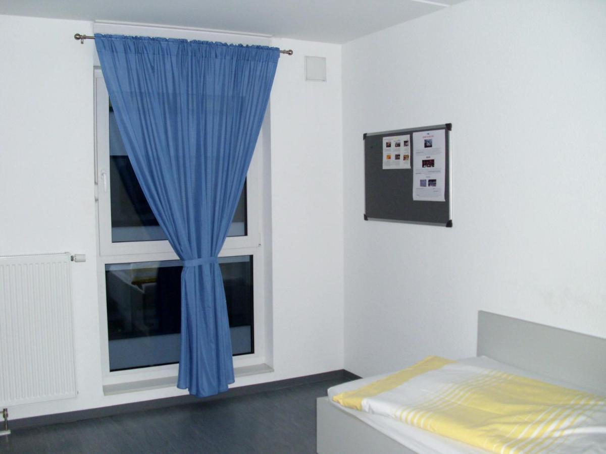 Campus-Gastehaus Aparthotel Mannheim Buitenkant foto
