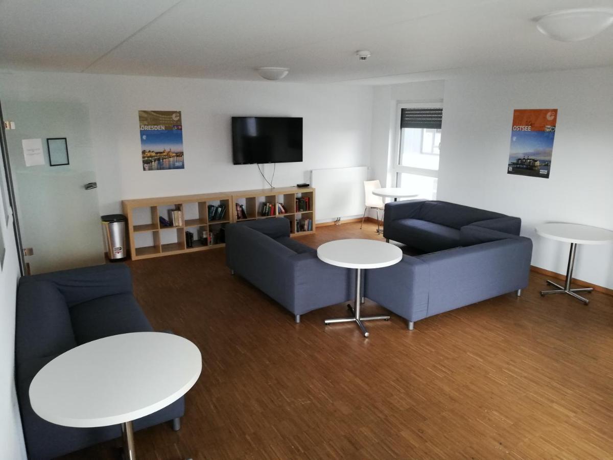 Campus-Gastehaus Aparthotel Mannheim Buitenkant foto